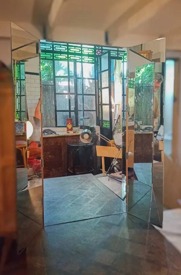 Producto - Espejo tríptico Nuevo - sin marco