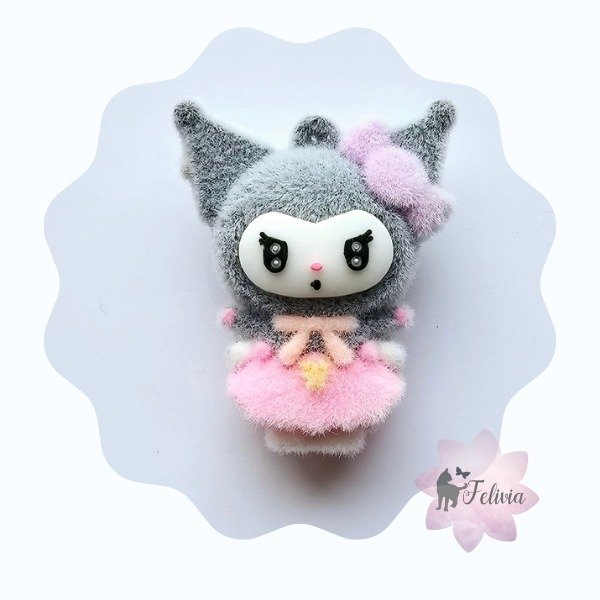 Producto - Kuromi aterciopelado. Gris (Grande)