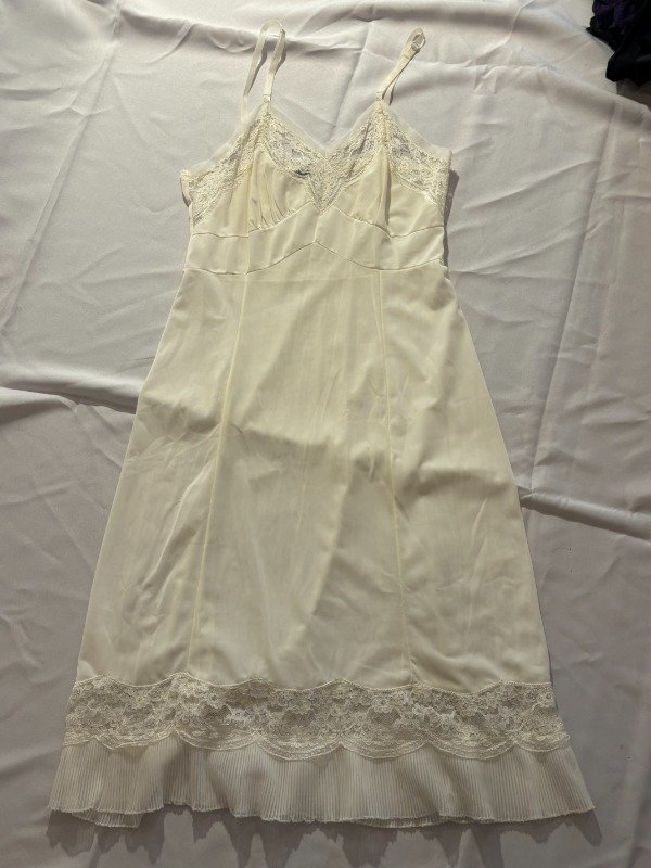 Producto - Vintage 60s Aristocraft by Superior made in U.S.A. dead stock slip dress.