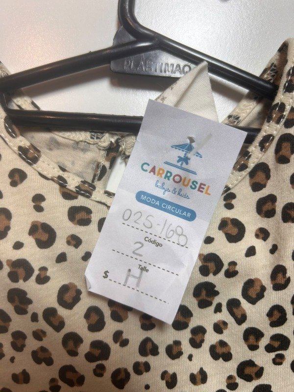 Producto - Vestido animal print con volados H y M - 4