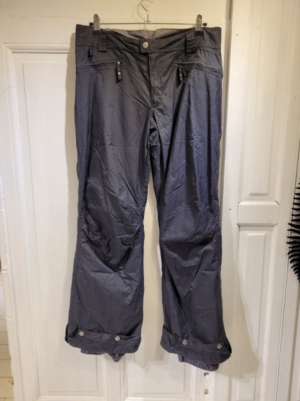Producto - Pantalón de ski COLUMBIA negro c/trampa de nieve Talle M - PRECIO: 280X