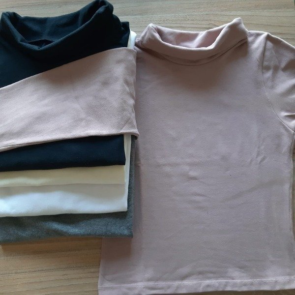 Producto - CAMISETA cuello alto