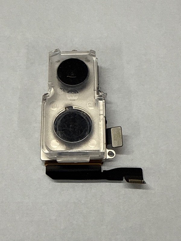 Producto - CAMARA TRASERA IPHONE 16 ORIGINAL