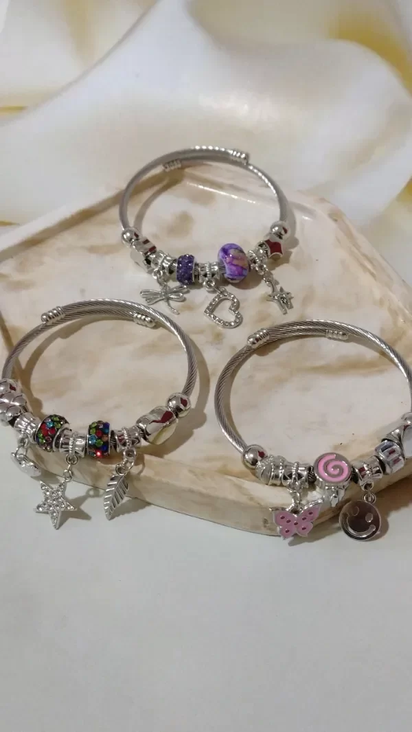 Producto - PULSERA VARIOS CHARMS