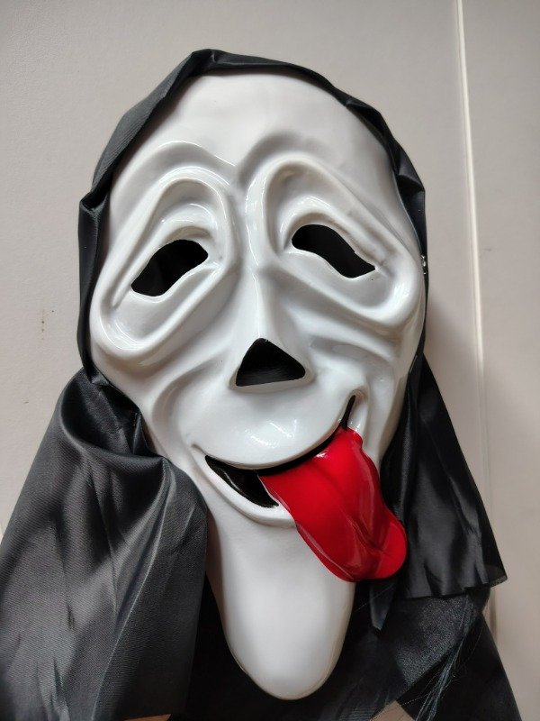 Producto - Máscara Scream Scary Movie con capucha lengua