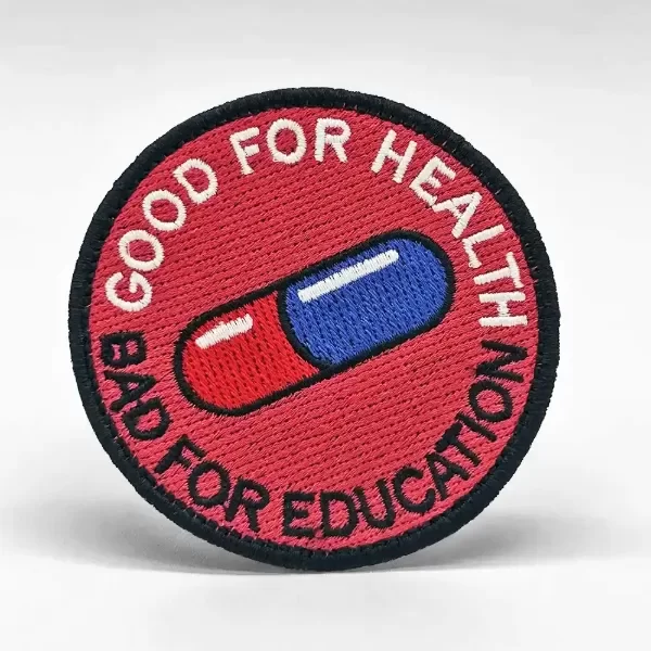 Producto - Parche bordado Good for Health, Bad for Education (Akira) - 0