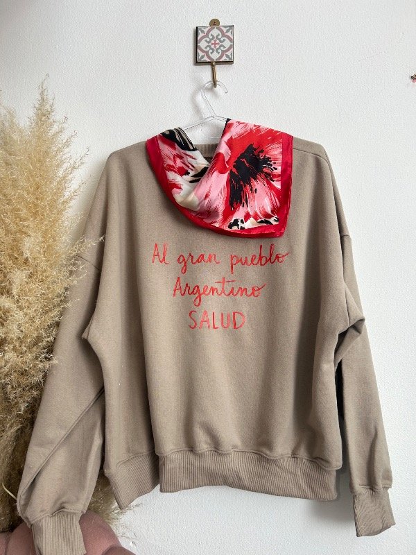 Producto - Buzo Salud Beige - 1