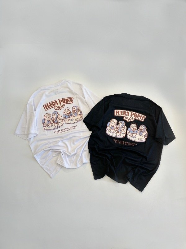 Producto - Remera Cafe Print - Regular