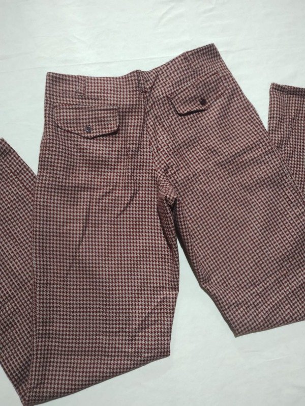 Producto - Pantalón sastrero bordo. (NUEVO)