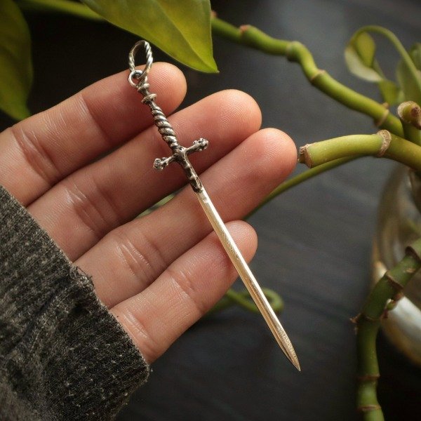 Producto - Espada Alucard