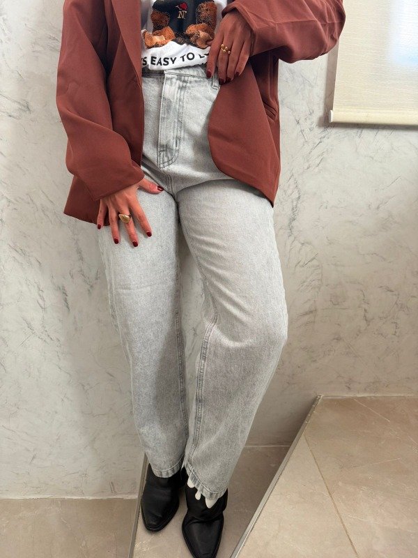 Producto - Jeans Mom Gris
