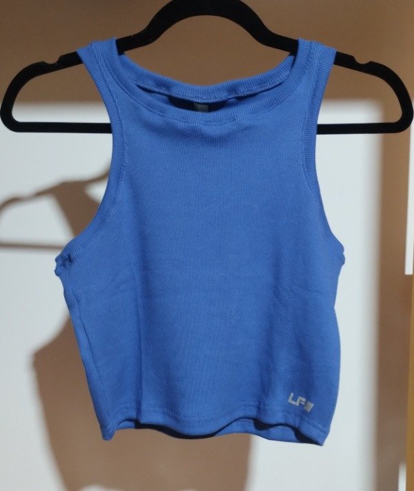 Producto - CROP TOP CIRC