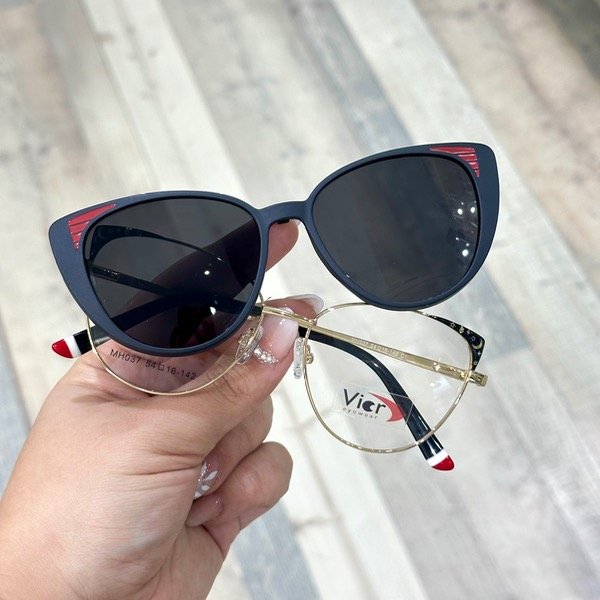 Producto - Martes black + cristales blue cut de stock