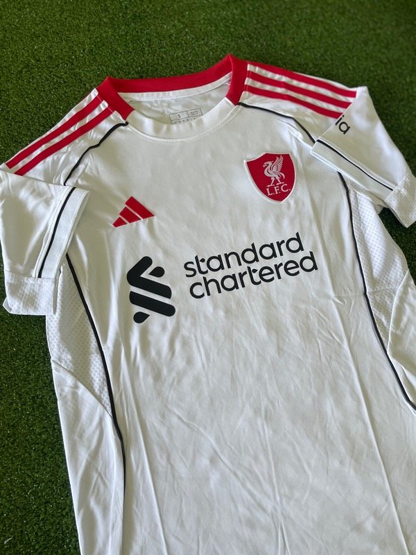 Producto - Liverpool Visitante 2025 Versión Hincha