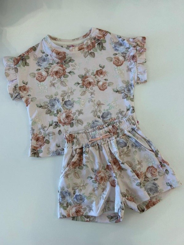 Producto - Conjunto Floreado Short y remera
