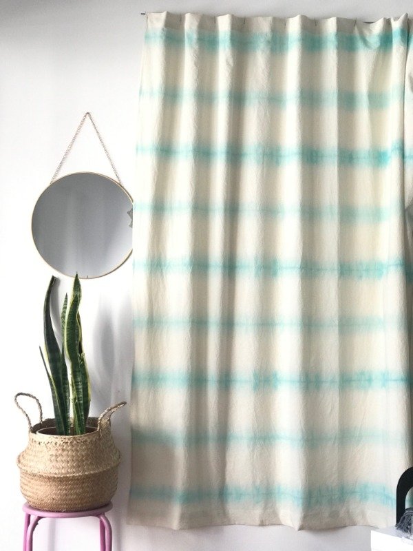 Cortina de baño rayas - MBC INTERIORES