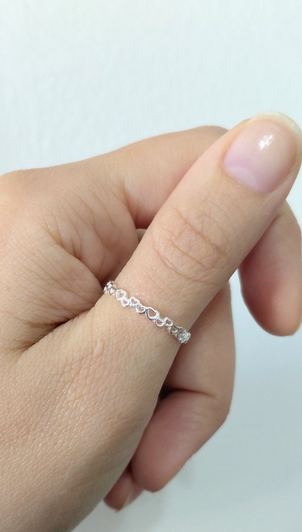 Producto - Anillo de Plata con Mini Corazones Calados - 1