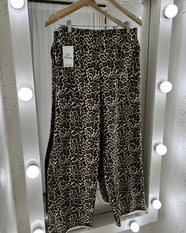 Producto - Jean Wide Leg Animal Print Elástico