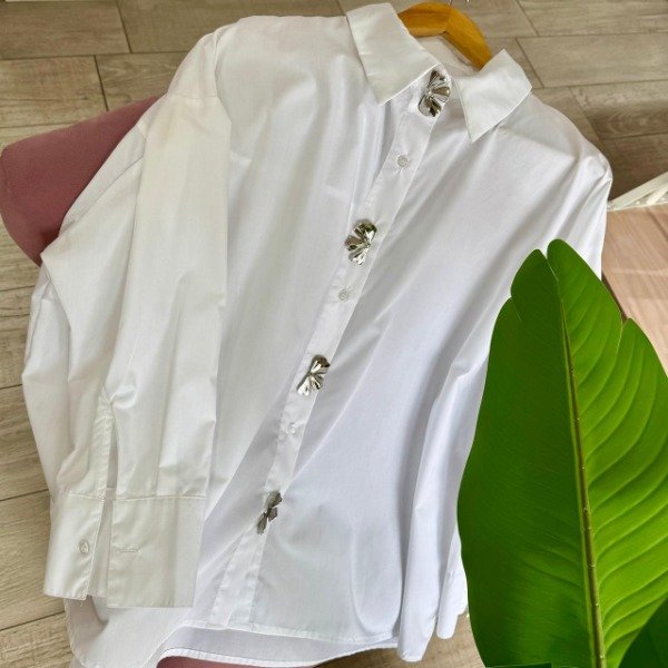 Producto - Camisa de poplin con prendedores plateado flor 7722 - 1