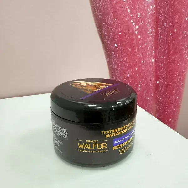 Producto - TRATAMIENTO PLATINUM MATIZADOR VIOLETA PARA UN RUBIO PERFECTO 250G WALFOR