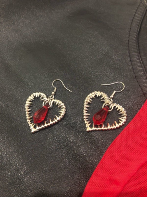 Producto - Aros Bloody Love