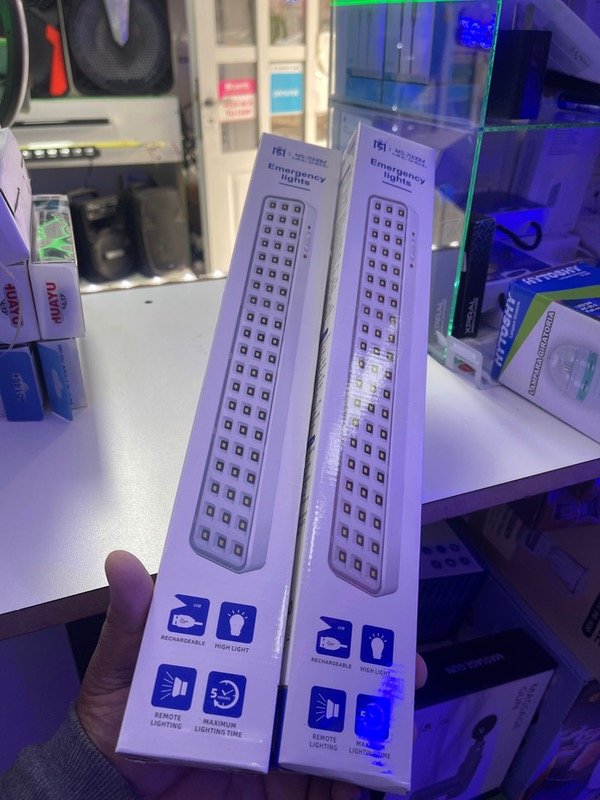 Producto - Luz. De. Emergencia 60led