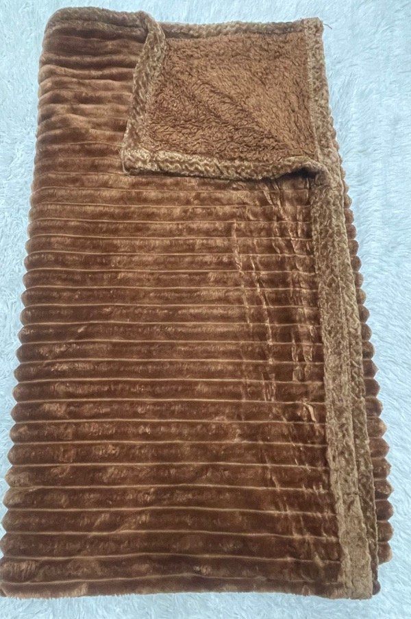 Producto - Mantas piel de conejo con corderito de 2 1/2