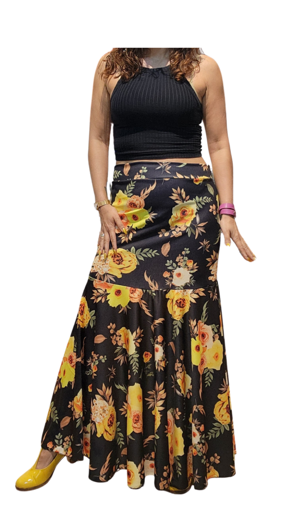 Producto - Falda caderín negra con Flores amarillas - Talle M