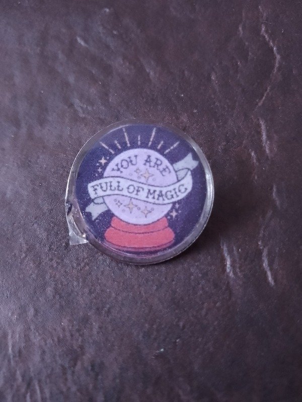 Producto - Pin Full of Magic