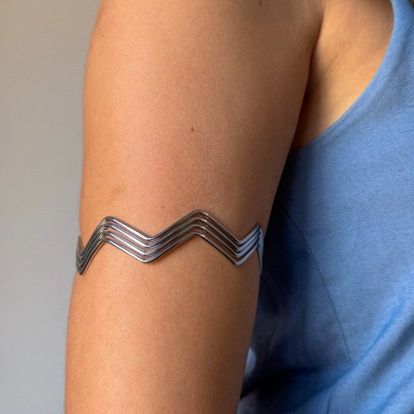 Producto - Brazalete Zeus plateado