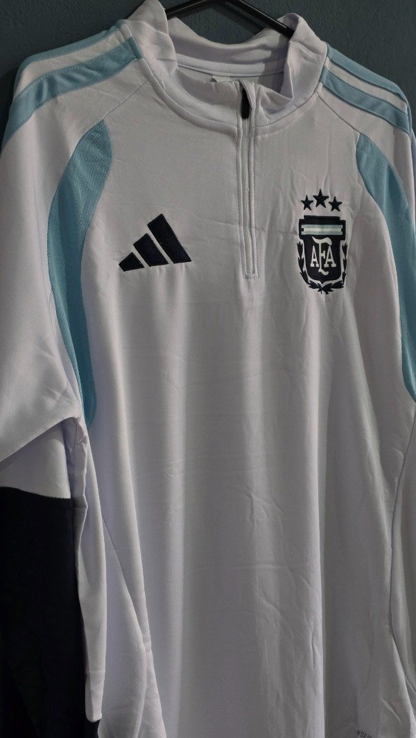Producto - BUZO ARGENTINA 2026 PREMIUM - IMPORTADO G5 - 3
