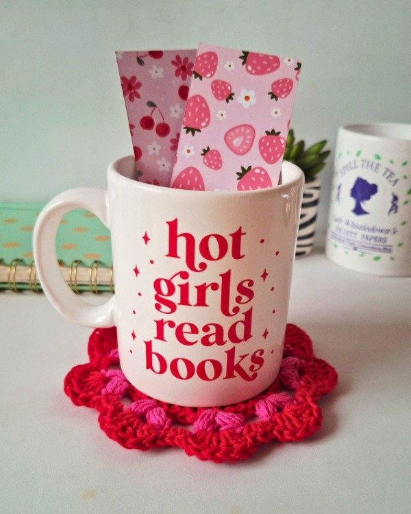 Producto - Pack San Valentin "Hot girls read books"