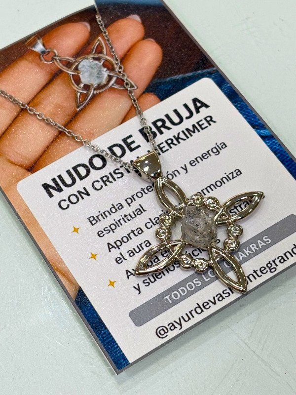 Producto - Amuleto collar  nudo de bruja con herkimer