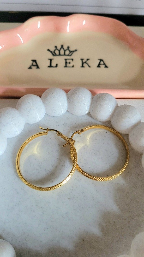 Producto - Argollas texturadas (3.5mm) de acero dorado - 1