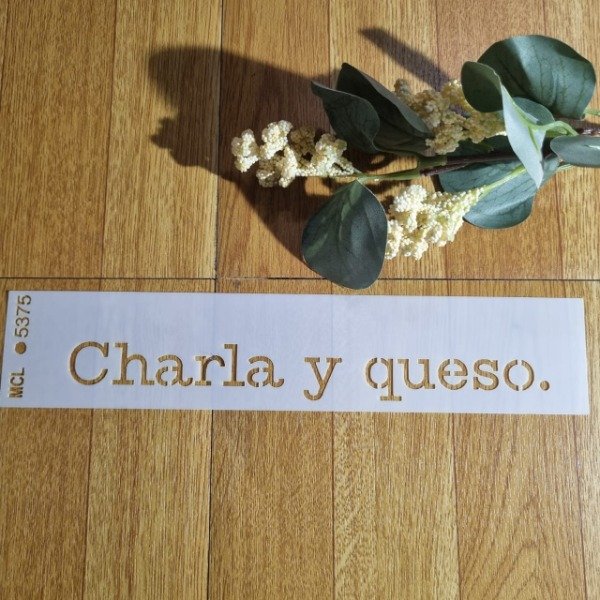 Producto - St 5375 de 25x5cm Stencil Charla y queso