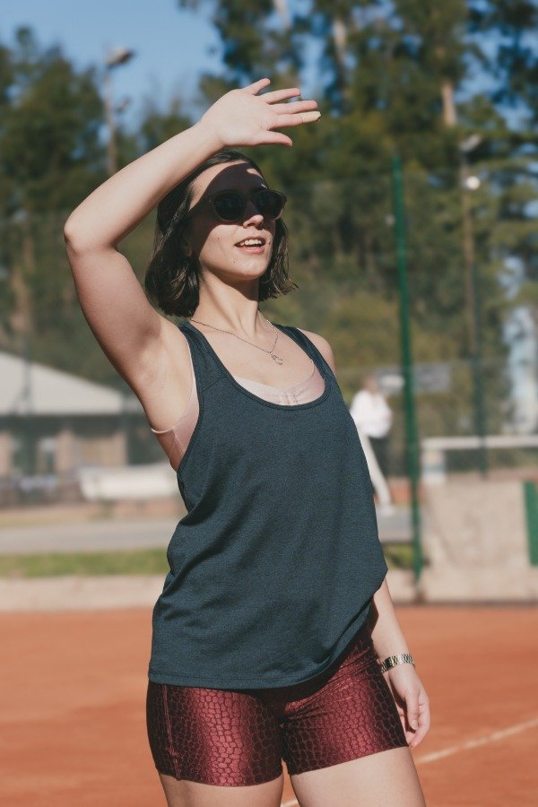 Producto - Musculosa YAGÉ negra