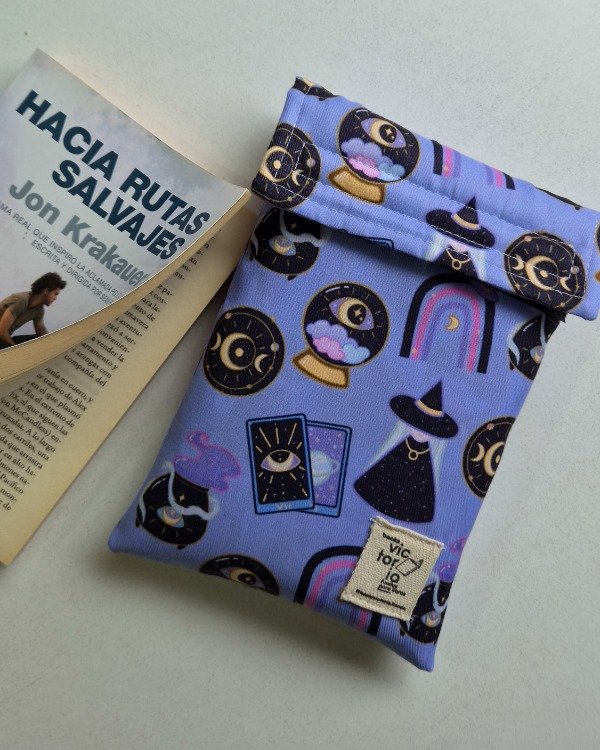 Producto - Funda para libros pocket Magic IMPERMEABLE - 0