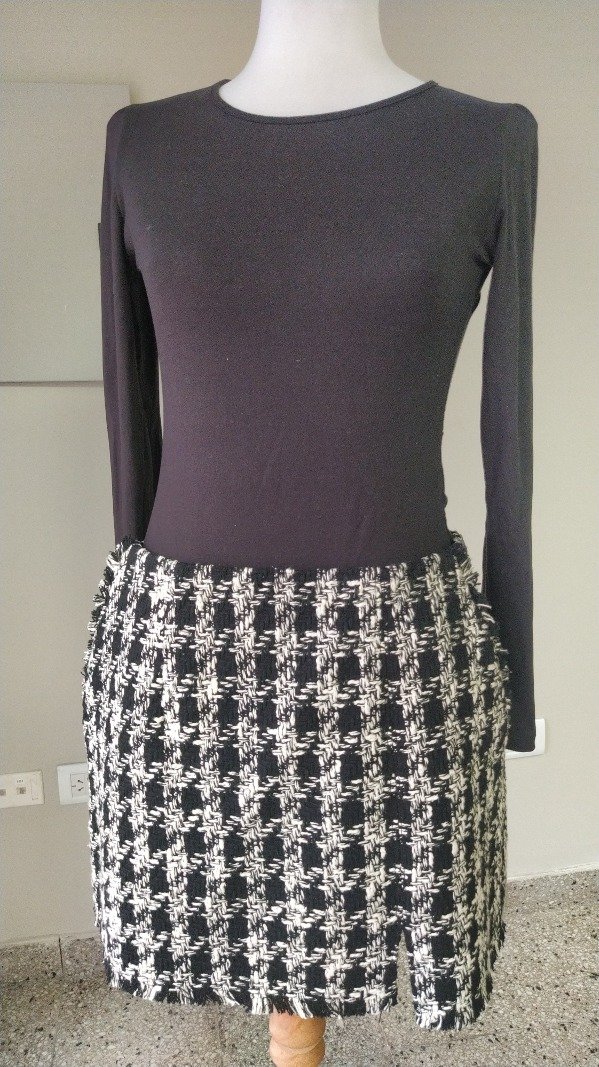 Producto - Pollera HYM tejida T38