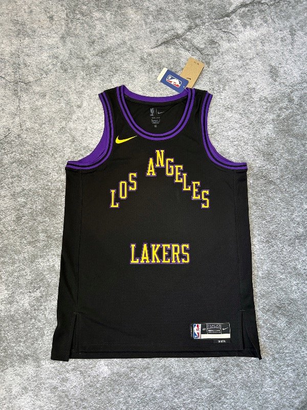 Producto - Los Angeles Lakers City Edition Nike Swingman Jersey