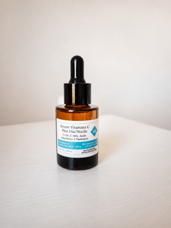 Producto - SERUM VITAMINA C PLUS DIA Y NOCHE
