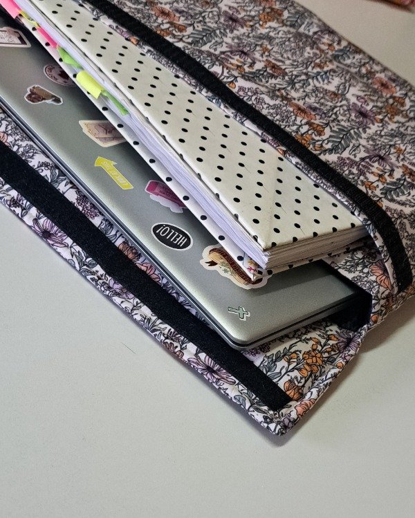 Producto - Funda para notebook Vera Vintage IMPERMEABLE - 5