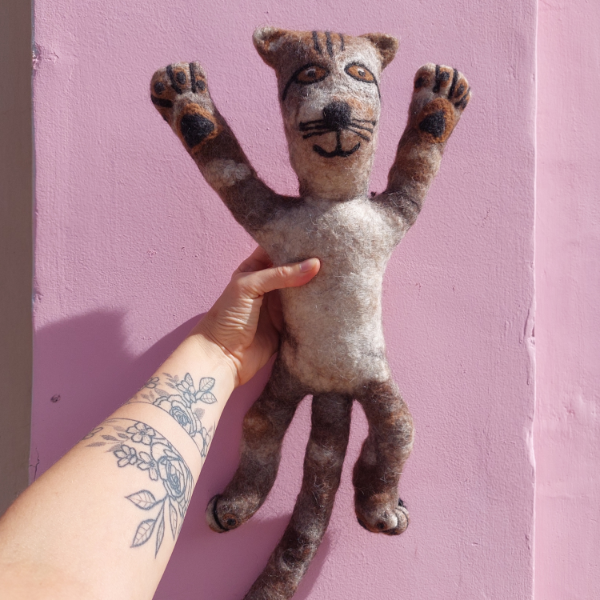 Producto - Gato cuerpo entero