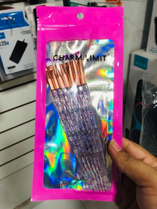 Producto - Kit de 7 brochas para maquillaje