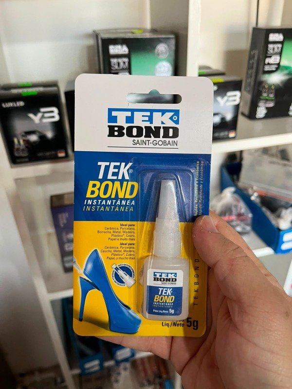 Producto - Pegamento instantaneo