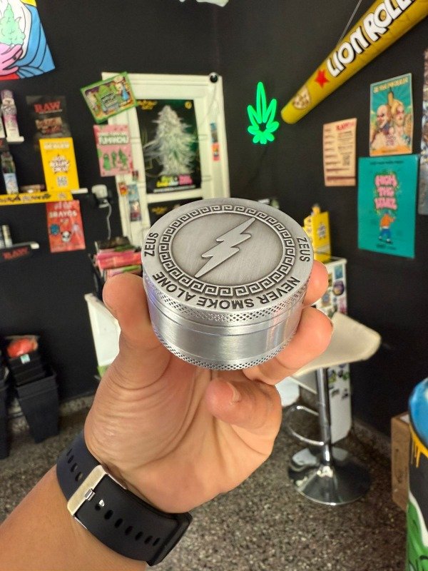 Producto - PICADOR 3 PARTES ZEUS - METALICO RESISTENTE