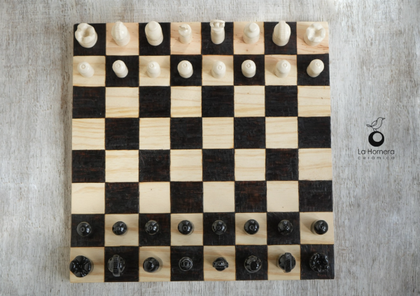 Producto - Juego de Ajedrez artesanal