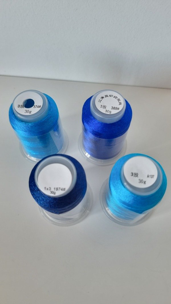 Producto - Hilo Poliéster azules X 350 METROS/ para bordado, encajé, tejido y frivolité