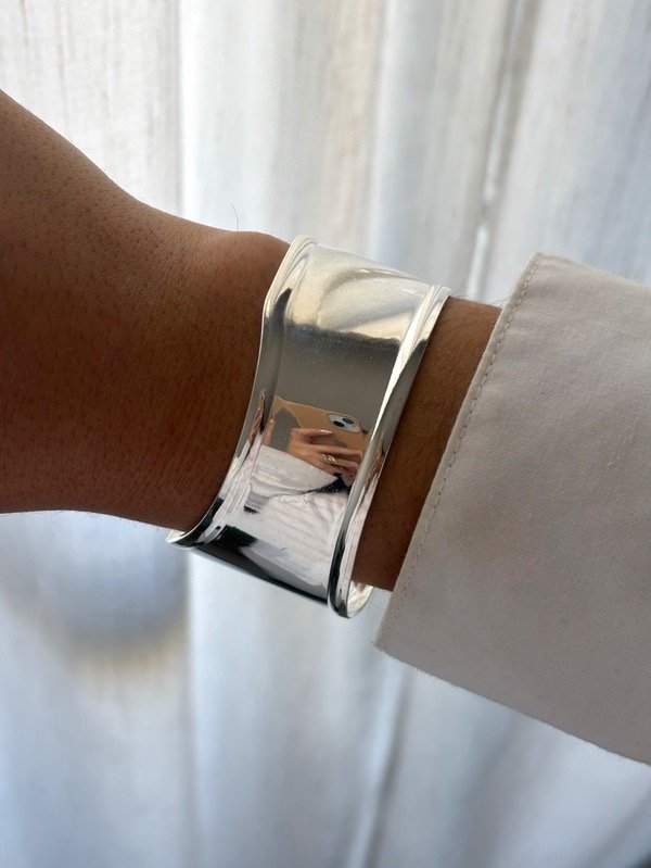 Producto - Brazalete asimetric