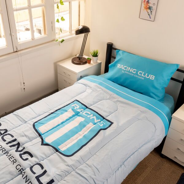 Producto - Acolchado Racing Club simil plumon para dormitorio