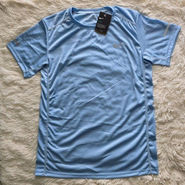 Producto - Remeras Deportivas Nike Entrenamiento